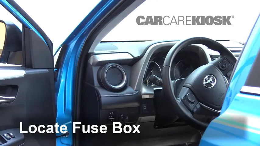 2018 Toyota RAV4 XLE 2.5L 4 Cyl. Fuse (Interior) Check